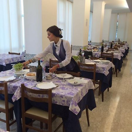 Hotel Euromar Rimini Esterno foto