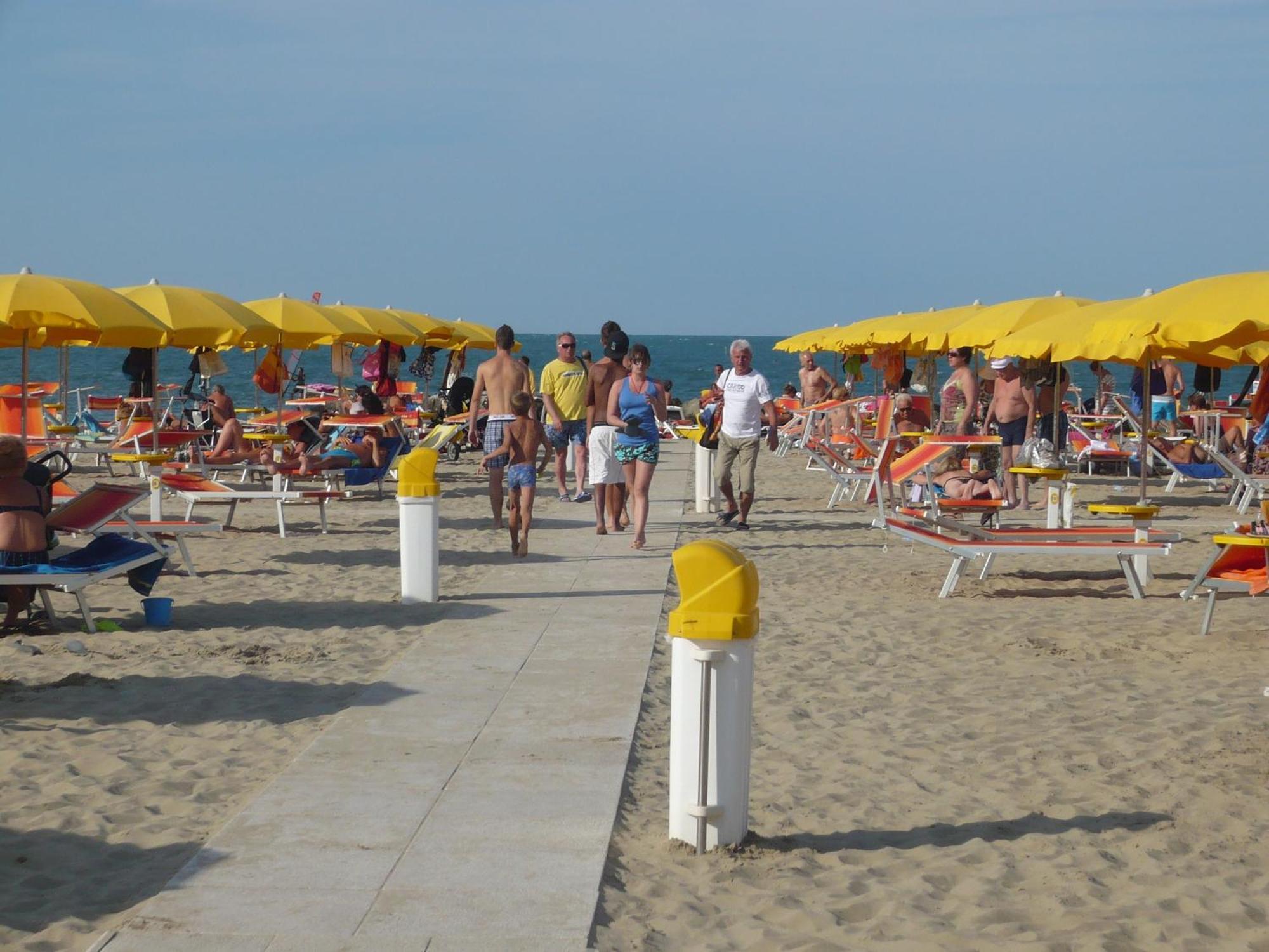 Hotel Euromar Rimini Esterno foto