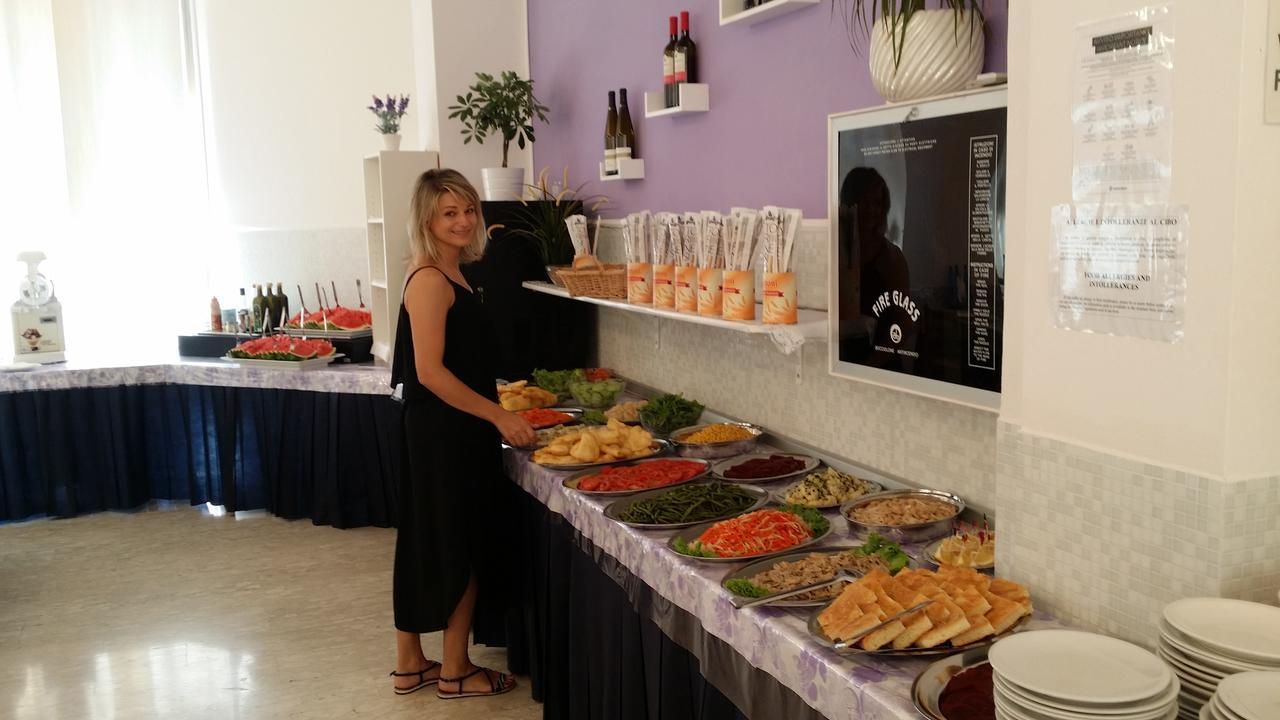 Hotel Euromar Rimini Esterno foto