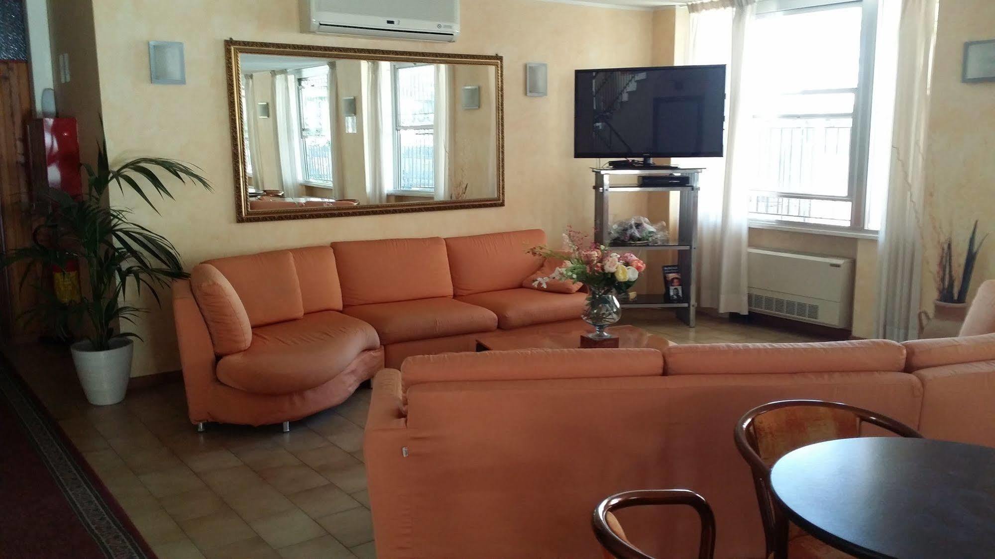 Hotel Euromar Rimini Esterno foto