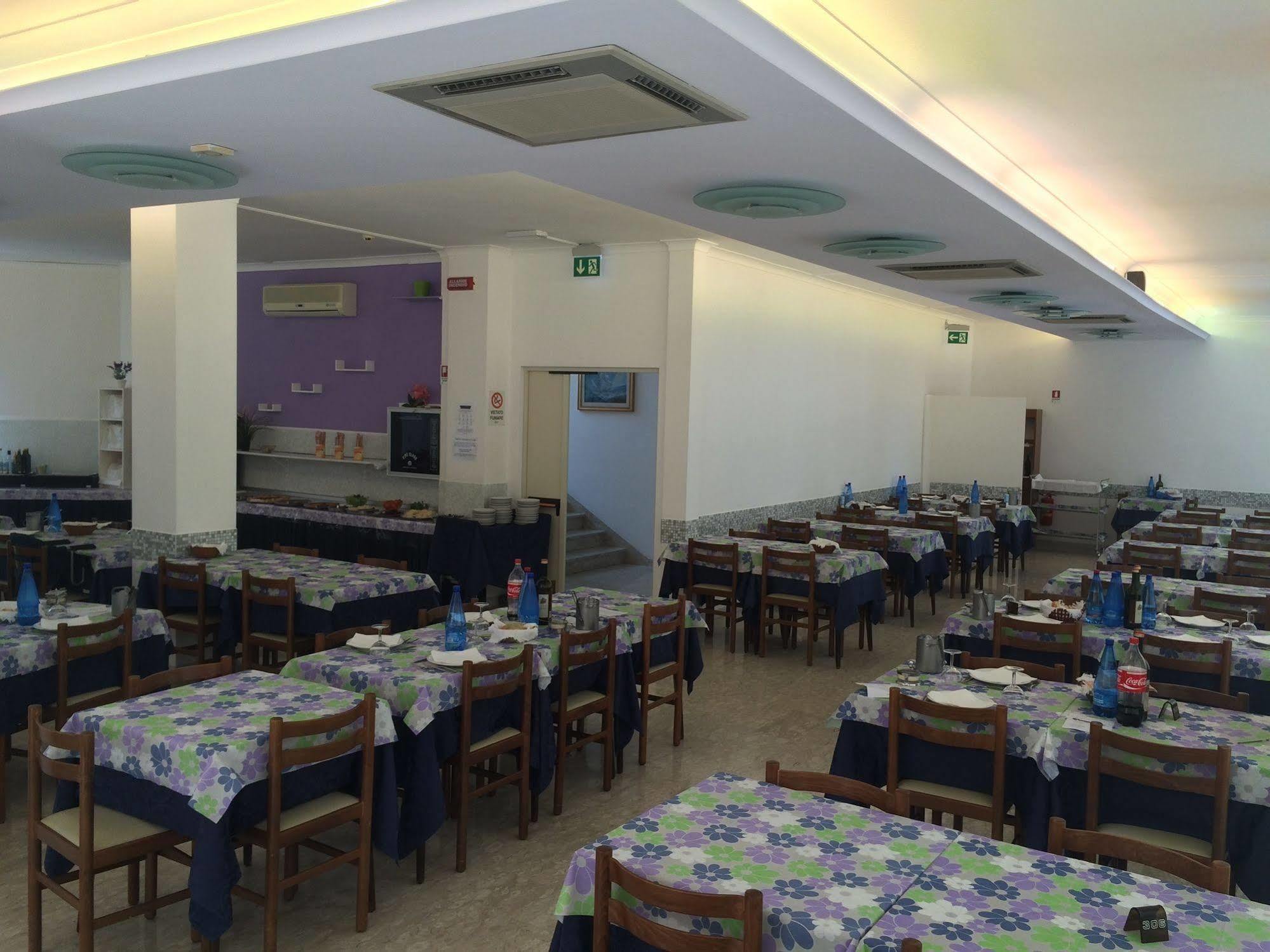 Hotel Euromar Rimini Esterno foto