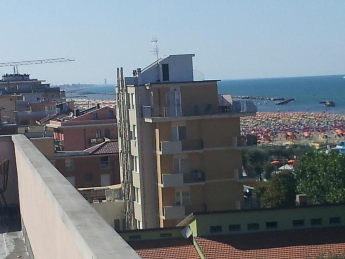 Hotel Euromar Rimini Esterno foto